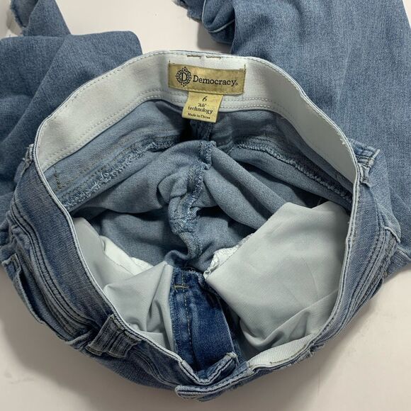 Democracy AB Technology Light Blue Denim Distressed 10” Rise Jeans Size 6 Womrns - Picture 11 of 12